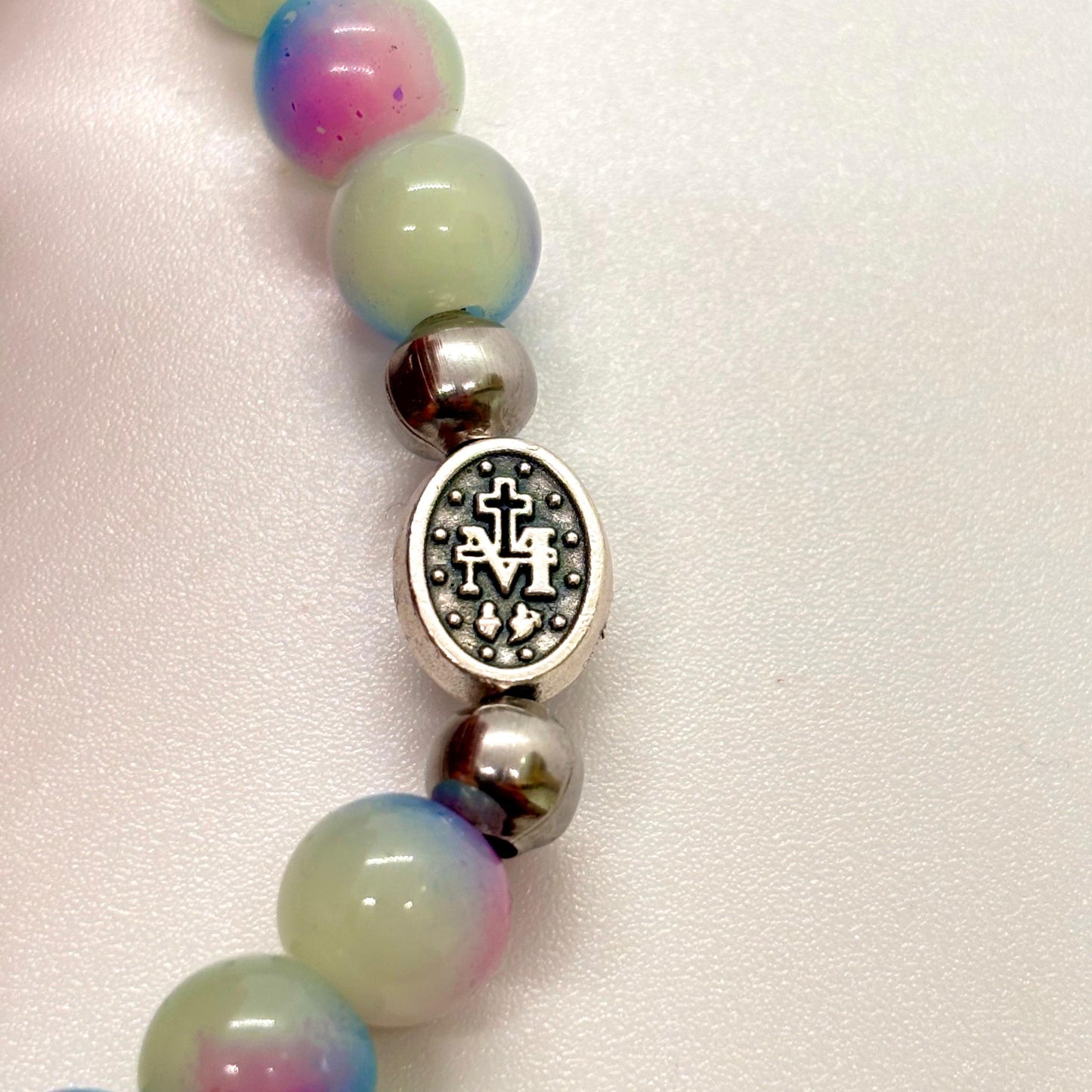 Bracciale in pietra con Medaglia Madonna Miracolosa