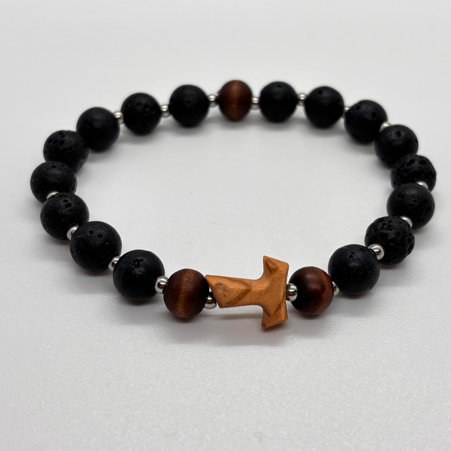 Bracciale in pietra lavica