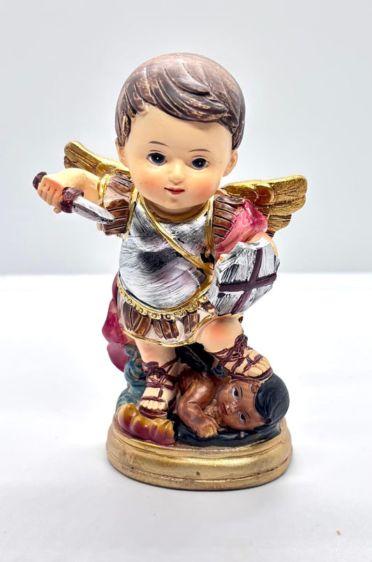 San Michele Arcangelo bambino