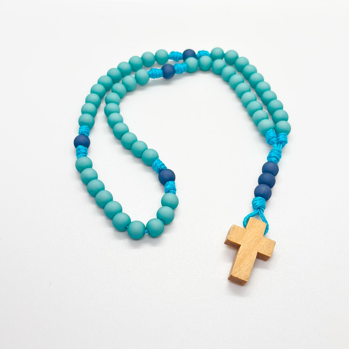 Rosario in corda - acrilico/legno  (varie colorazioni)