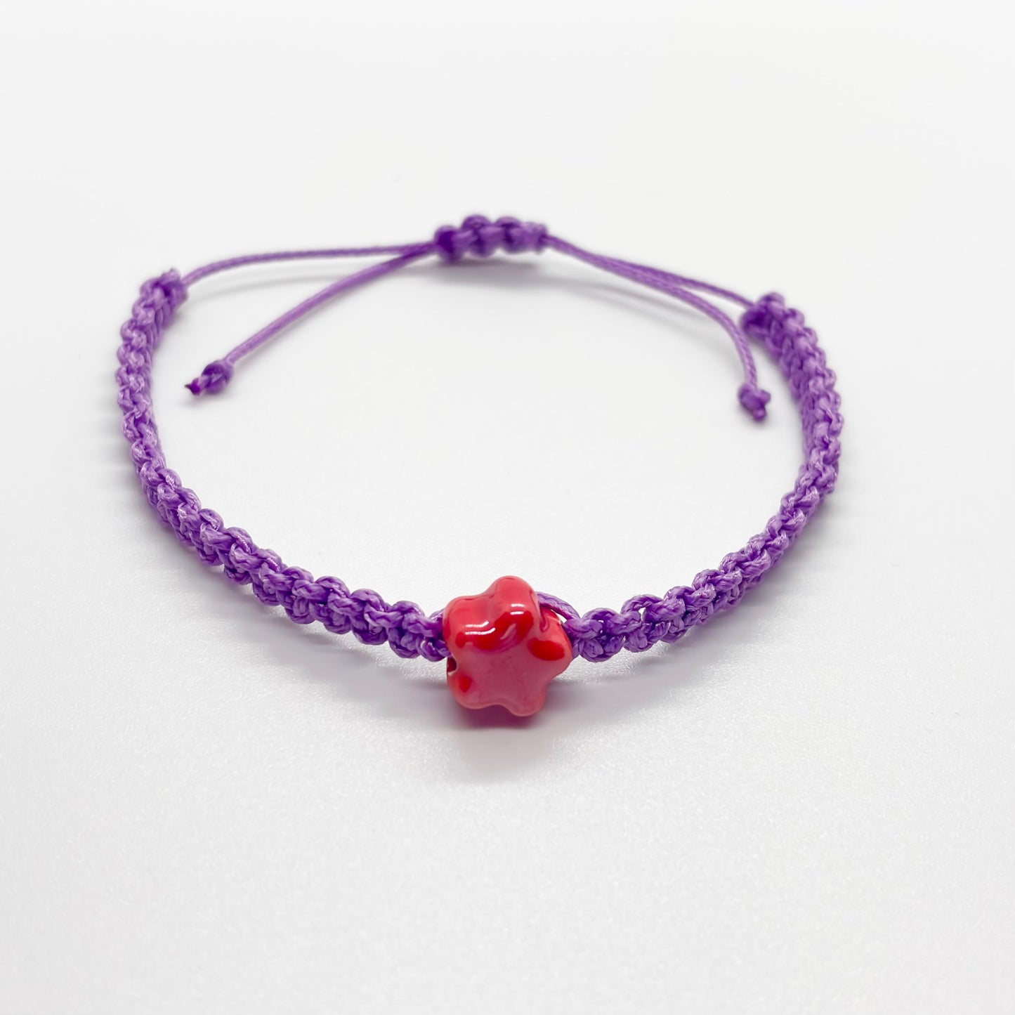 Bracciale in corda con pietra a stella