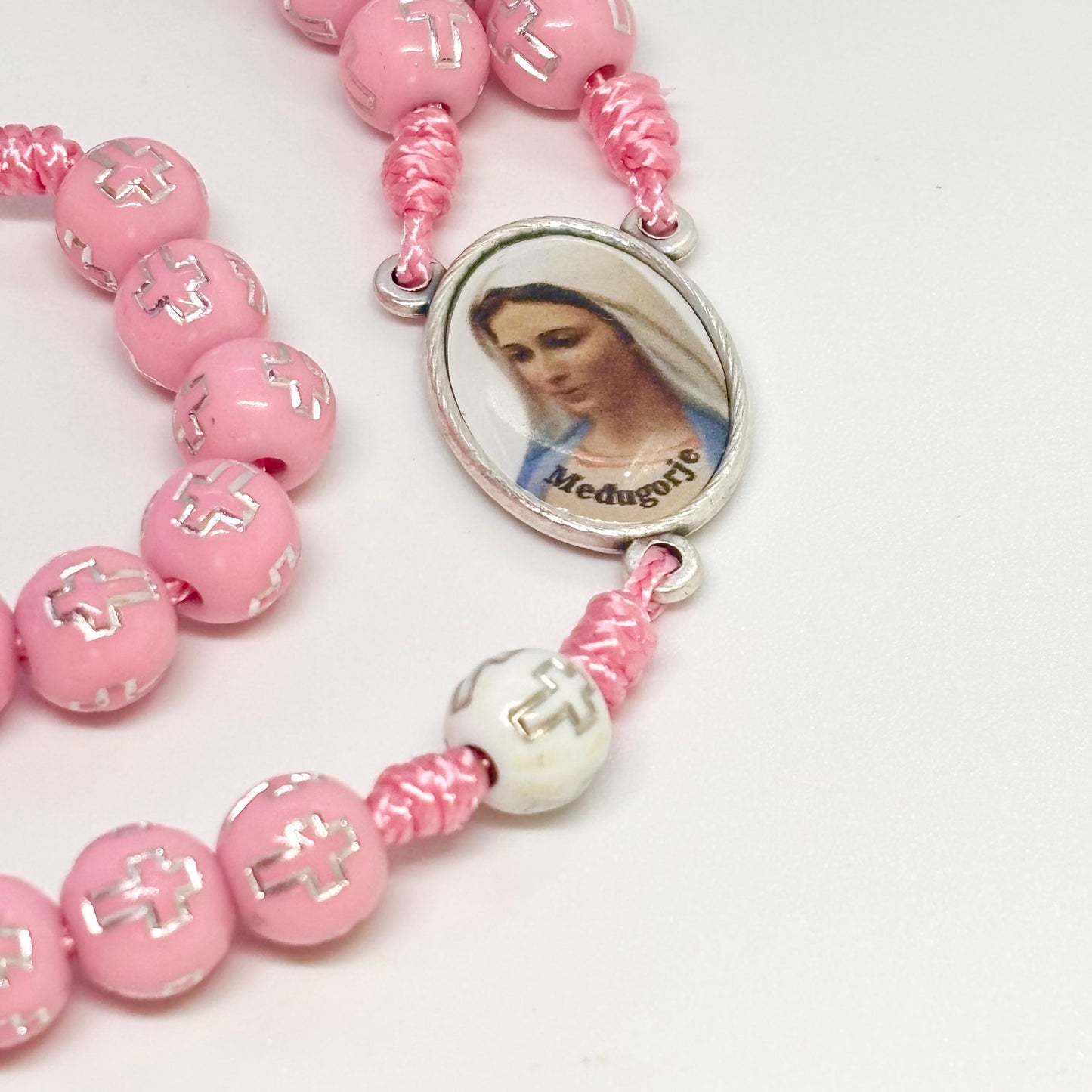Rosario in corda rosa con Madonna Medugorje