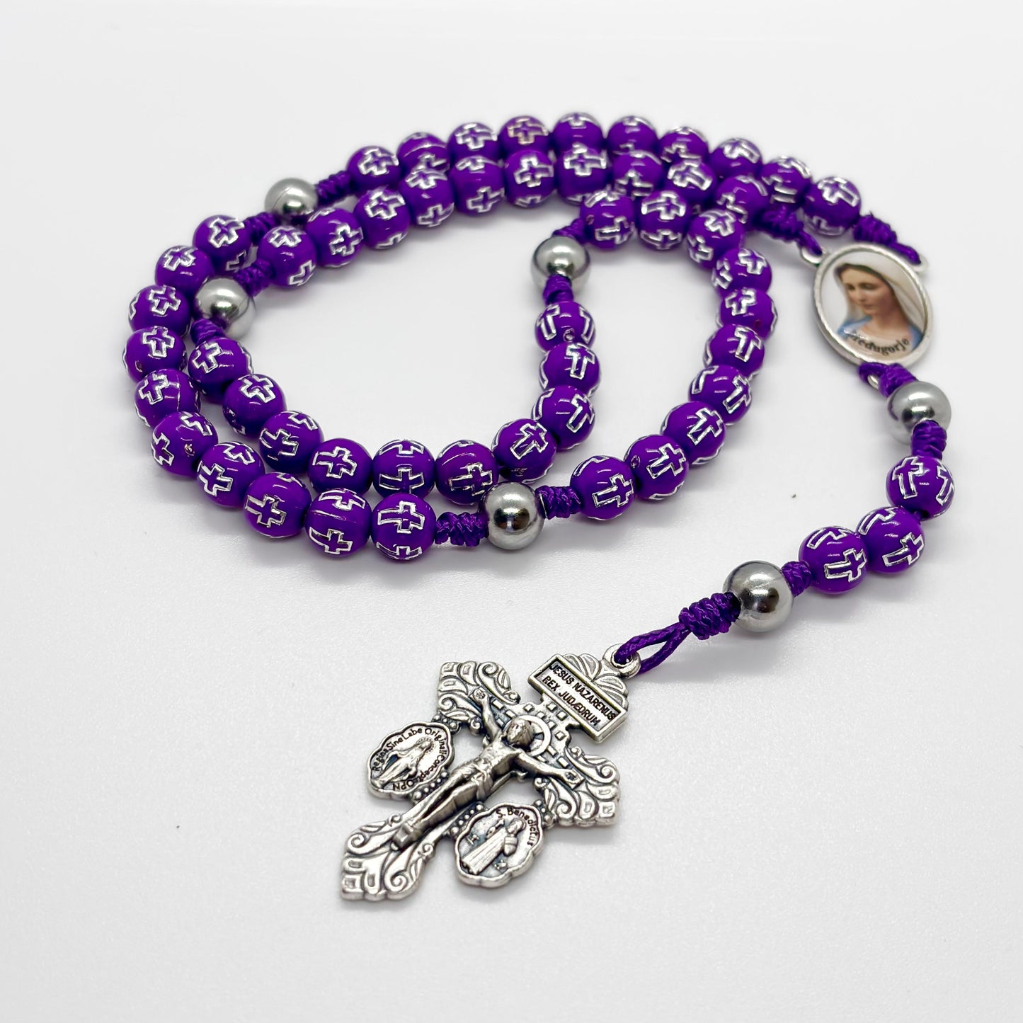 Rosario in corda viola con Madonna di Medugorje