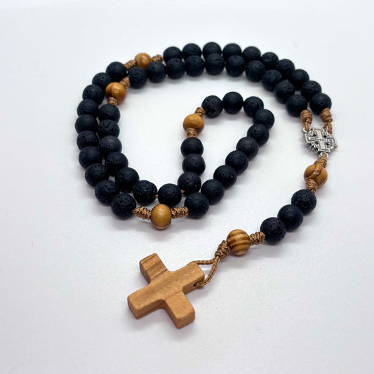 Rosario pietra lavica - Croce di Gerusalemme